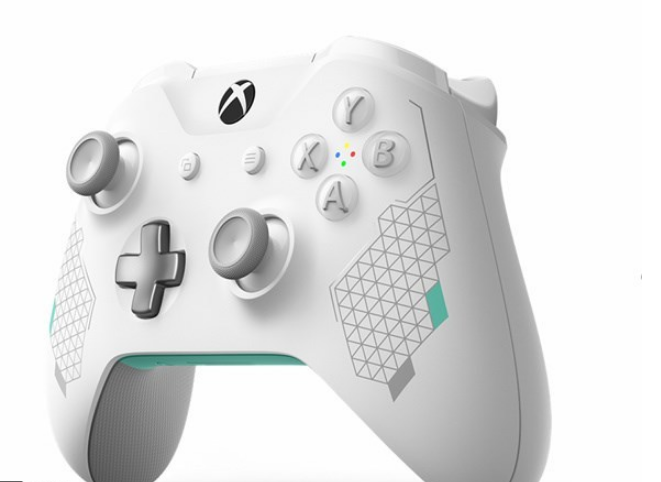 微软开放预售Xbox无线手柄“女武神”：售价为499元