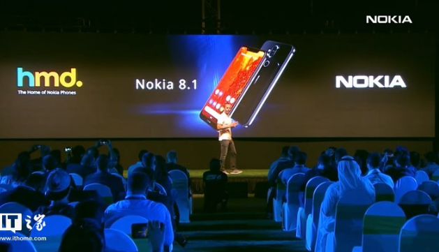 HMD正式发布诺基亚X7的国际版诺基亚8.1：售价超3000元