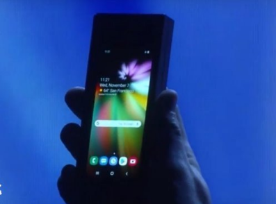 外媒：三星即将推出Galaxy Fold可折叠手机，且会有5G版本