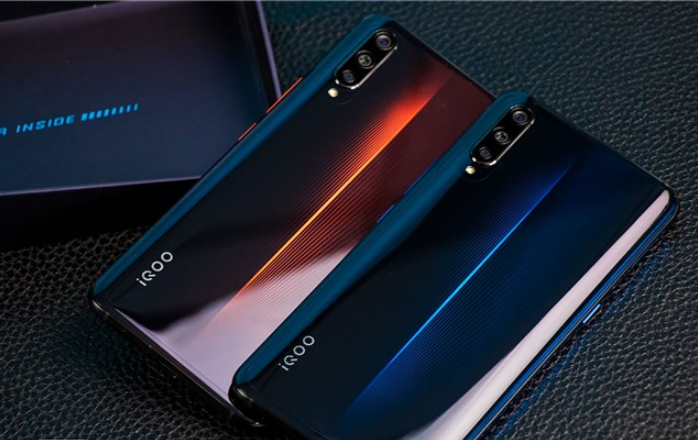 vivo子品牌iQOO手机明天正式开售：今日京东预约已超11万人