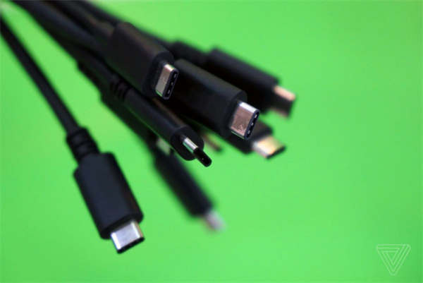 USB-C接口标準升级：充电功率从100W提高到240W，可为笔记本充电