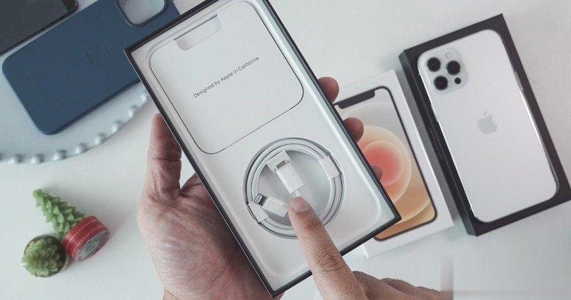 新专利显示 Apple 未来可能会推出更耐磨、耐用的充电传输线